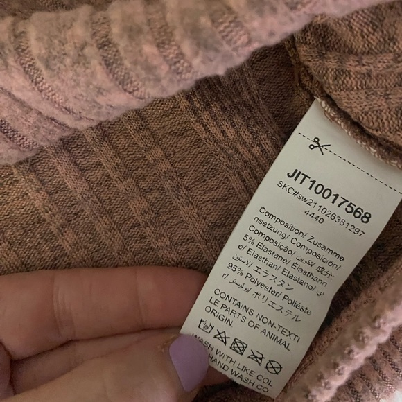 SHEIN Pearl sweater - Picture 5 of 9